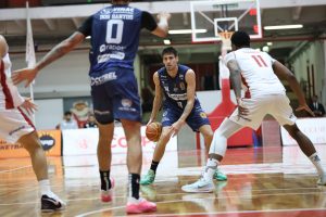 Na estreia do Paulista São José Basketball perde para o Paulistano