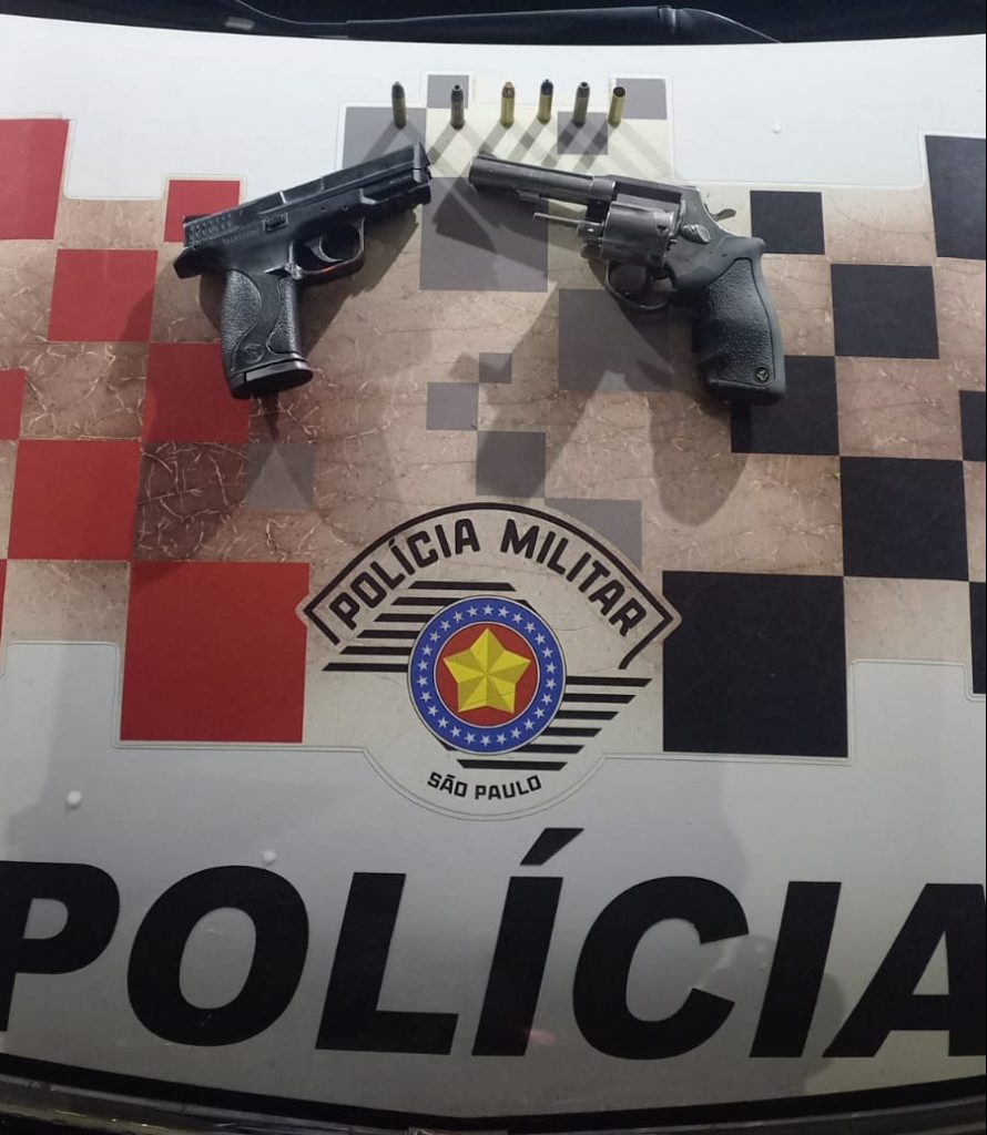 Após disparo em festa, arma e simulacro são apreendidos em Jacareí