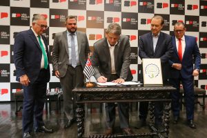 SP lança programa de transporte aéreo gratuito de órgãos