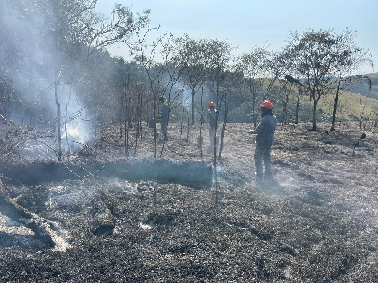 Incêndios na zona norte de São José dos Campos 