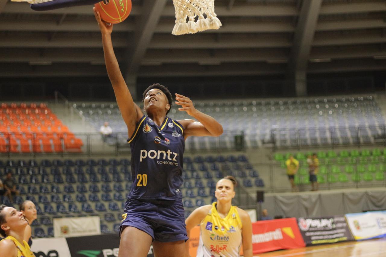 Pelo Campeonato Paulista São José Basketball vence o Bax Catanduva em casa