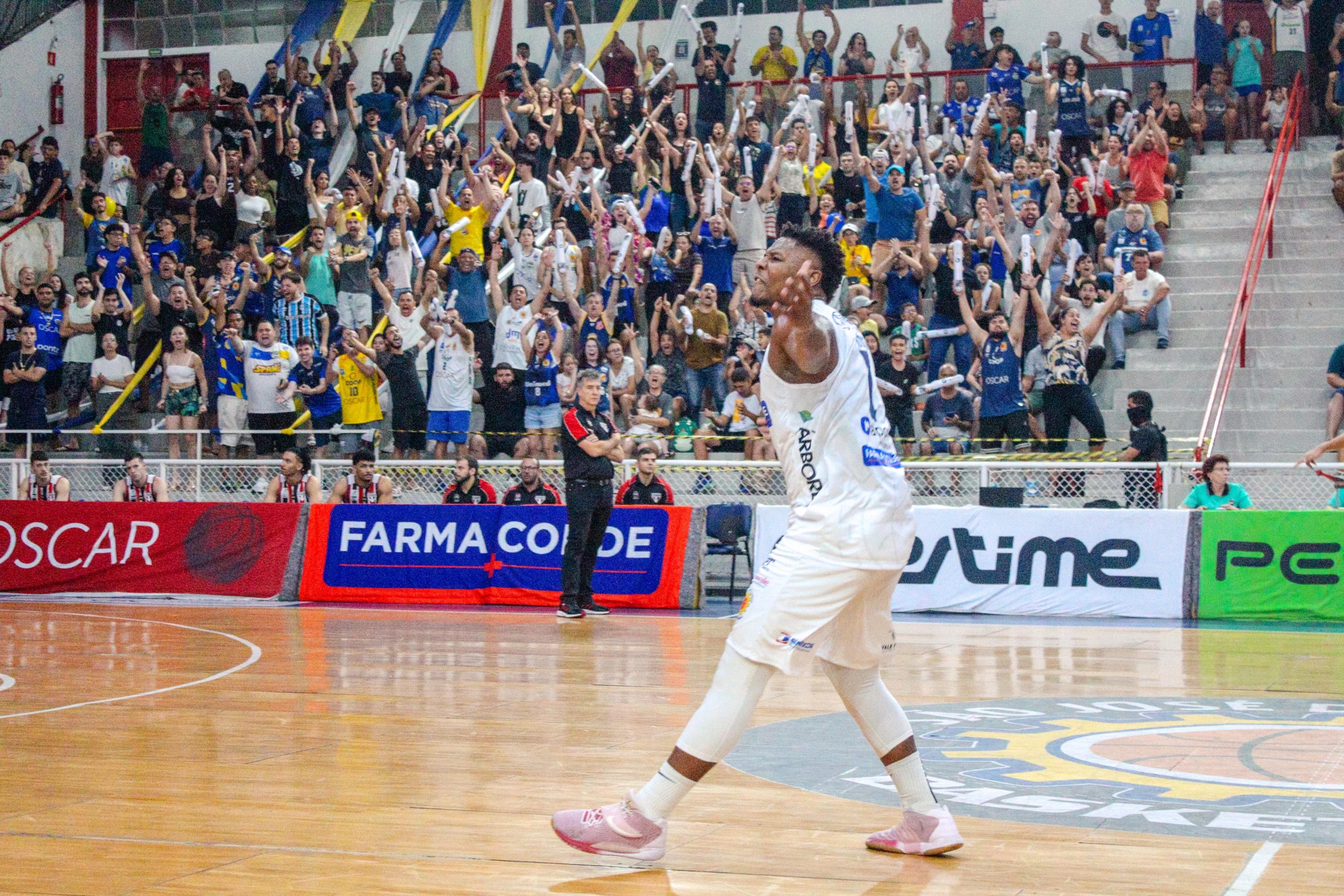 São José Basketball vence o São Paulo e garante vantagem na semifinal!