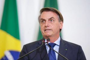 Alvo de operação, Bolsonaro passa a usar tornozeleira eletrônica e cumpre medidas restritivas