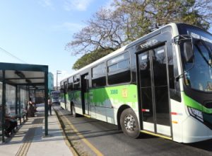 Greve de ônibus em Jacareí afeta transporte local nesta quinta