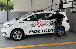 Prisão de estuprador na Vila Betânia após ser identificado por vítima. Polícia Militar realizou a captura neste domingo