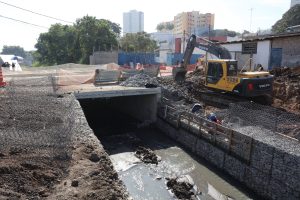 Jacareí entrega obra de drenagem no Córrego Seco, alívio para moradores