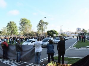 Greve Johnson & Johnson em São José paralisação continua