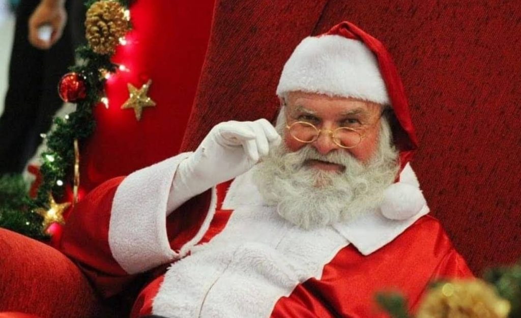Papai Noel chega a shopping com carreata neste sábado!