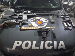 BAEP prende armas de guerra em Taubaté