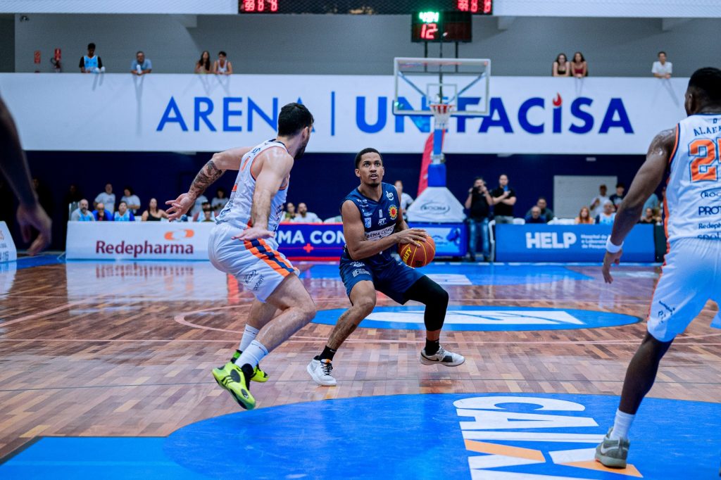 São José perde na Paraíba e põe fim à sequência de cinco vitórias no NBB!