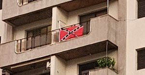 Exibição da bandeira dos Estados Confederados gera revolta em São José dos Campos