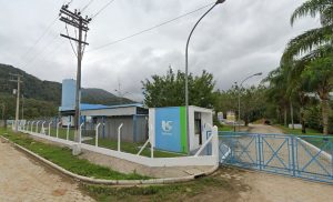 Falta de água em Ubatuba afeta moradores e turistas durante temporada