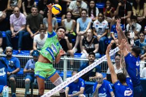 Vôlei São José perde para o Minas no retorno da Superliga