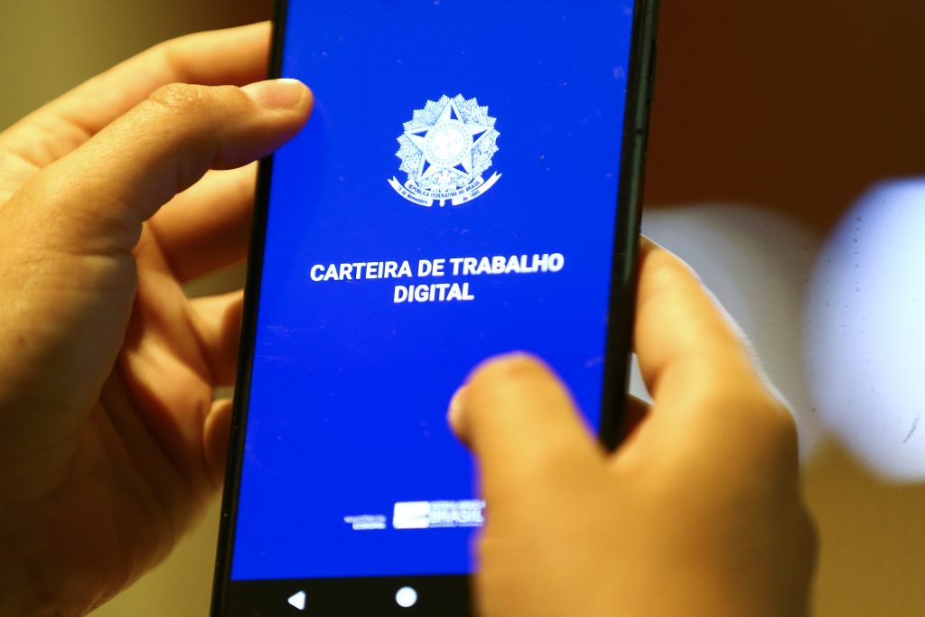 Vagas de emprego são anunciadas no aplicativo da CTPS Digital
