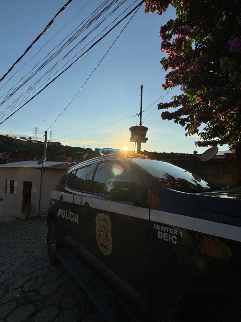 Polícia Civil deflagra operação contra PCC por tráfico e lavagem de dinheiro