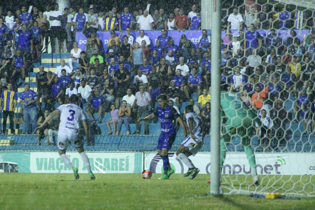 São José perde para Santo André e chega à 3ª derrota seguida!