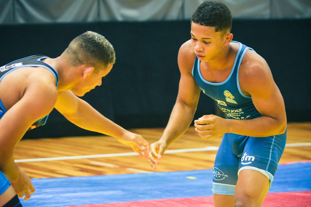 Em busca de pódio, São José Wrestling disputa Brasileiro Interclubes no Rio