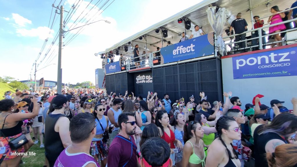 Domingo de Carnaval Confira a programação na RM Vale!