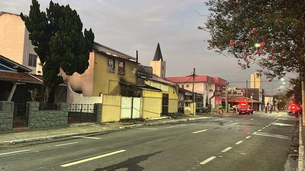 Homem preso por incêndio que matou 4 em abrigo recebia ajuda da instituição