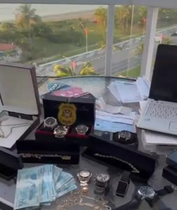 Investigado por tráfico é preso em cobertura de luxo em Caraguá