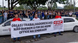 Trabalhadores da Embraer discordam da diminuição do home office