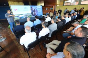 Anderson apresenta balanço dos 100 dias de governo à imprensa no Parque da Cidade