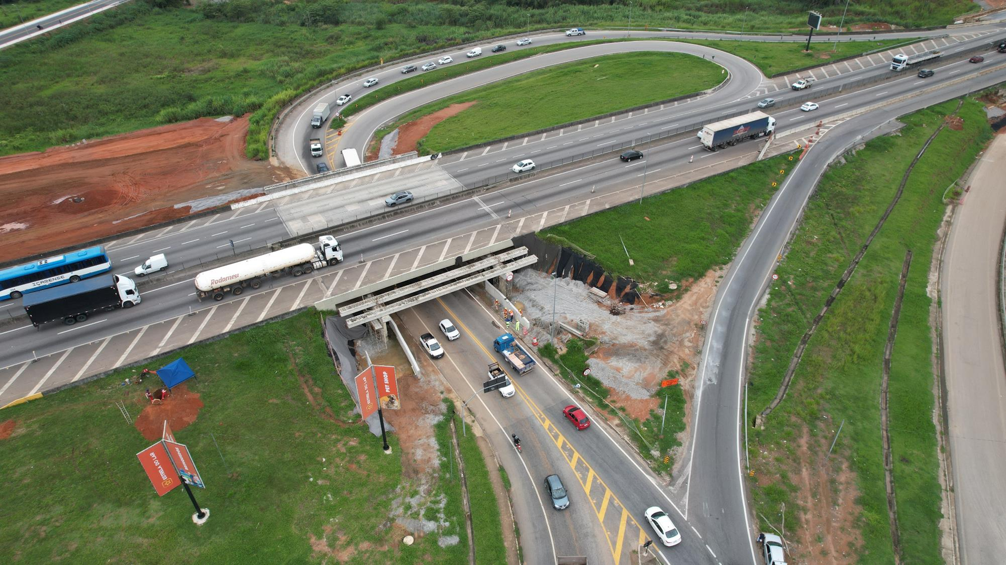 Obras no trevo de Jacareí seguem até a próxima semana 