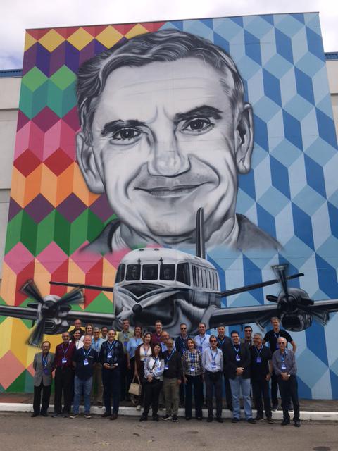 INVOZ Comemora 8 anos com visita dos Associados à Embraer