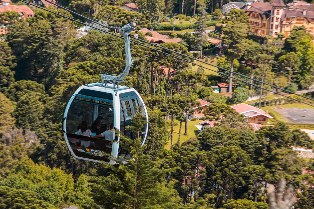 Cidade mais alta e charmosa do Brasil, Campos celebra 151 anos com teleférico gratuito!