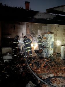 Incêndio em residência no Jardim Satélite é contido nesta madrugada