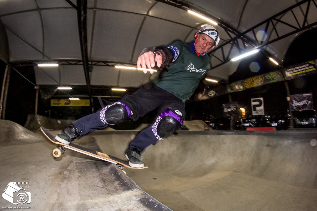 Campeonato de Skate Old School reúne lendas do esporte em São José dos Campos