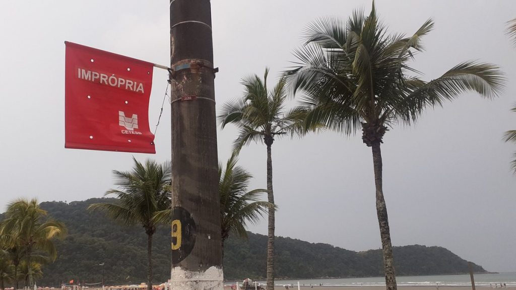 Praias das Toninhas e do Félix, em Ubatuba, estão impróprias para banho!