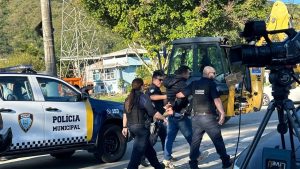Pai é preso após escola acionar botão do pânico para proteger aluna em São Sebastião