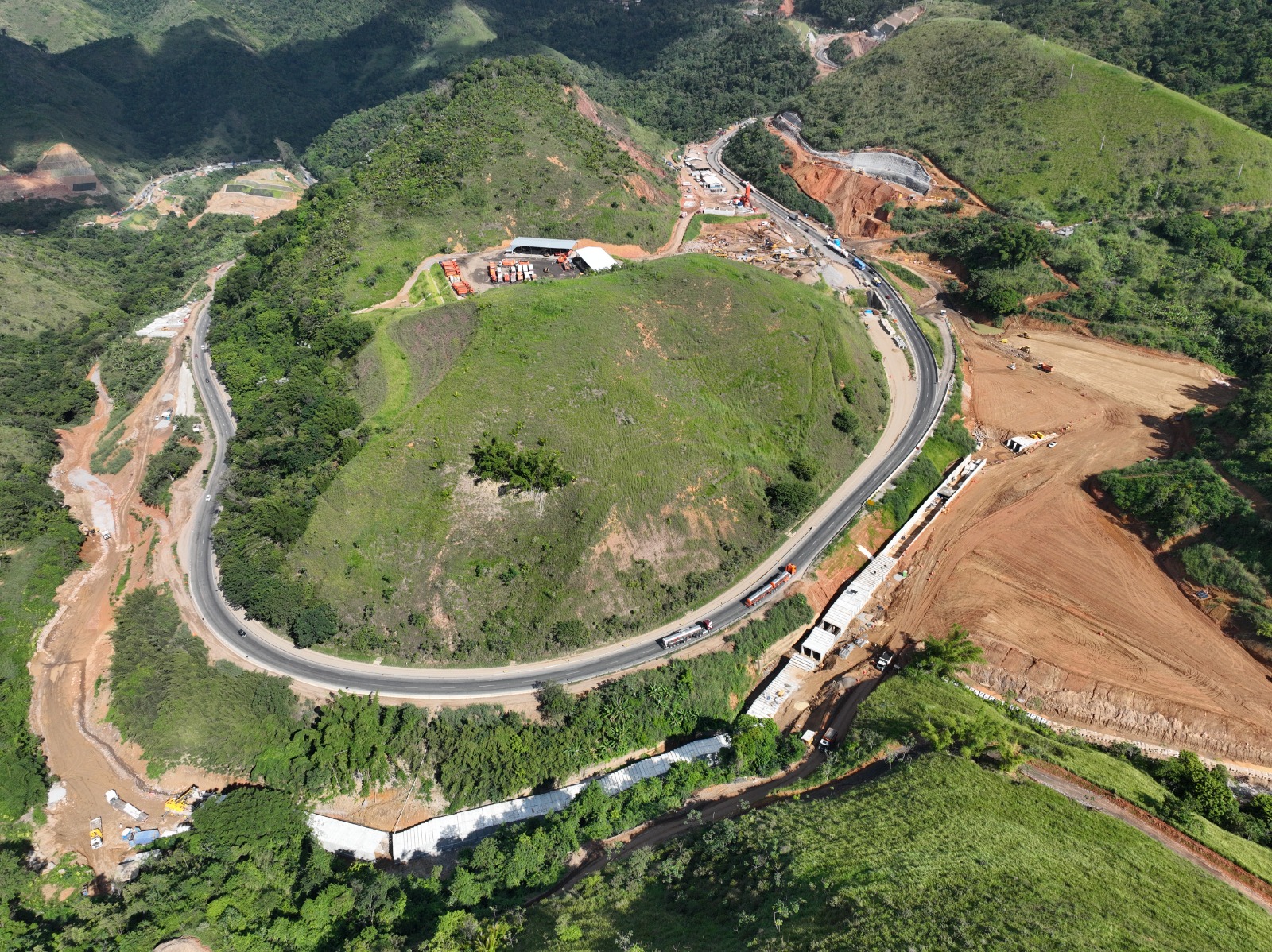 Via Dutra é fechada na Serra das Araras para detonação de rochas nesta semana