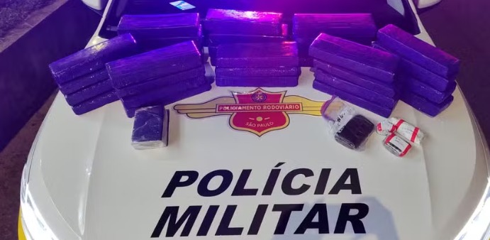 Jovem é preso com 30 kg de drogas na rodovia Carvalho Pinto, em São José dos Campos