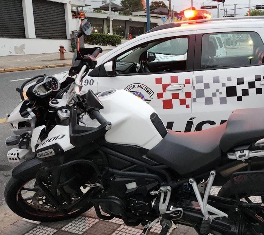 PM prende em flagrante homem durante tentativa de roubo de moto no centro de Jacareí