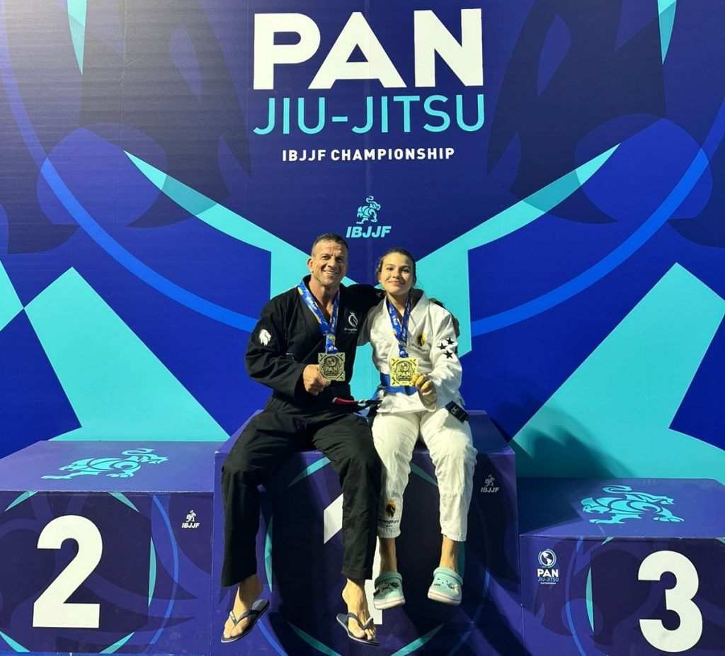 Pai e filha colecionam títulos e histórias no Jiu-Jitsu em Jacareí