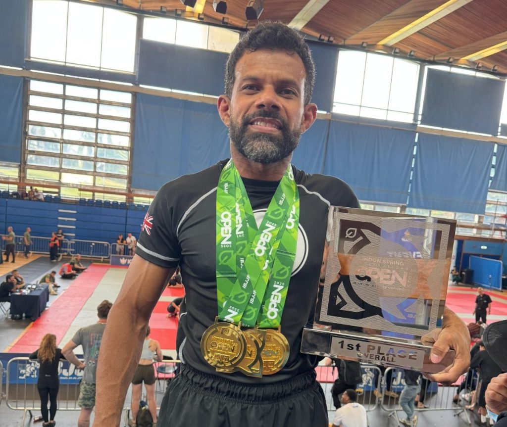 Professor de São José dos Campos é campeão mundial de Jiu-Jitsu