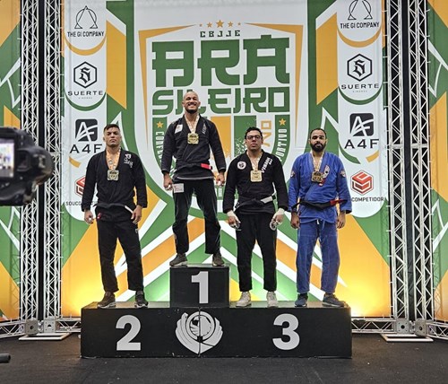 Equipe de São José dos Campos soma 11 medalhas em competições nacionais de Jiu Jitsu