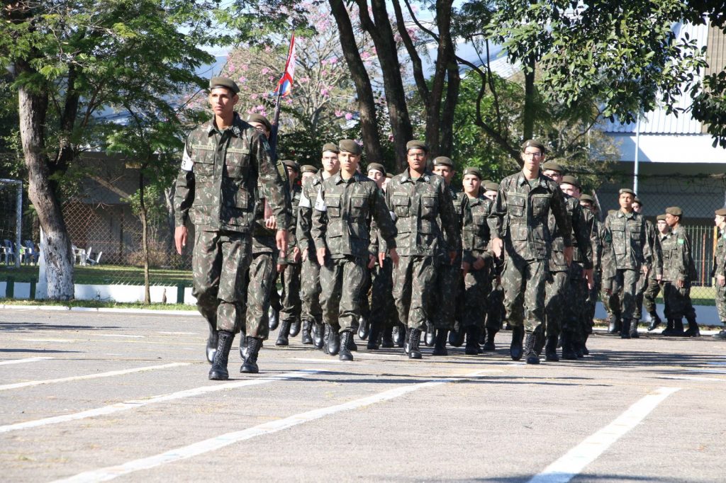 Alistamento militar obrigatório termina segunda-feira para jovens de 18 anos
