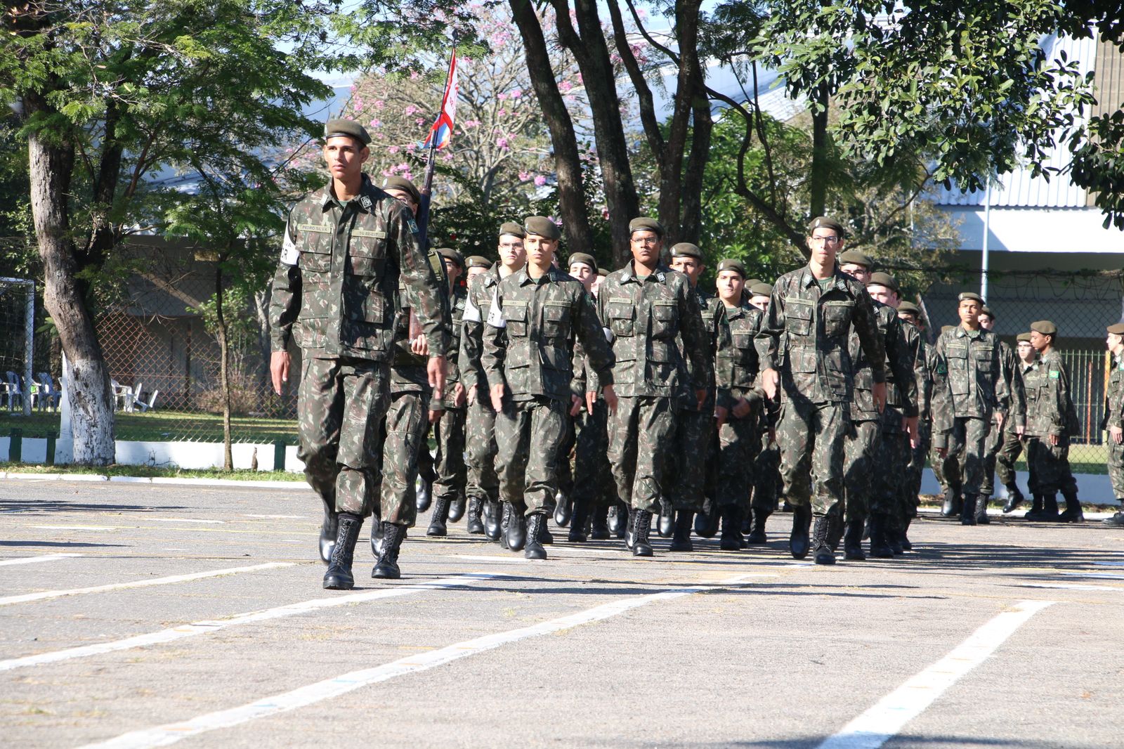 Alistamento militar obrigatório termina segunda-feira para jovens de 18 anos