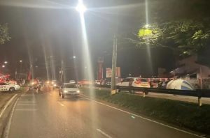 Operação da PM no Urbanova recolhe veículos e aplica 15 autuações em noite de fiscalização