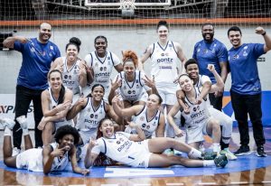 Com fortes emoções, São José vence Ourinhos e vai à semifinal da LBF depois de 10 anos