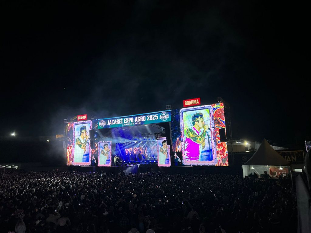 Embalando gerações, show do Luan Santana bate recorde de público na Jacareí Expo Agro