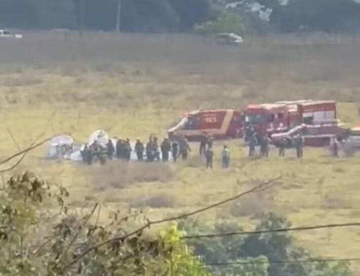 Avião cai em São José do Rio Preto e mata aluno e piloto durante voo de instrução