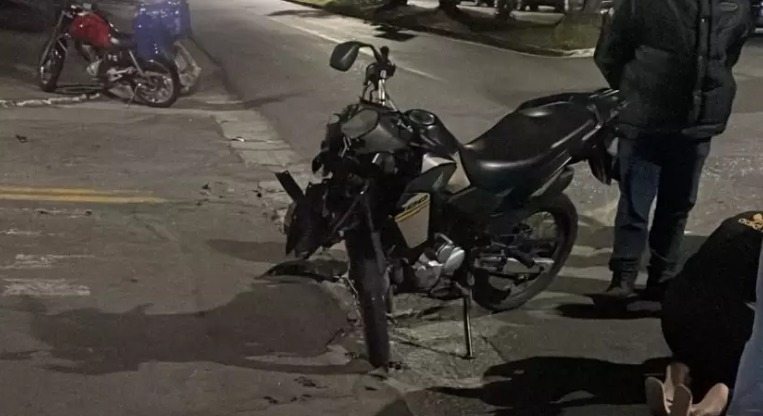 Acidente entre moto e carro mata jovem de 23 anos na zona norte de São José dos Campos