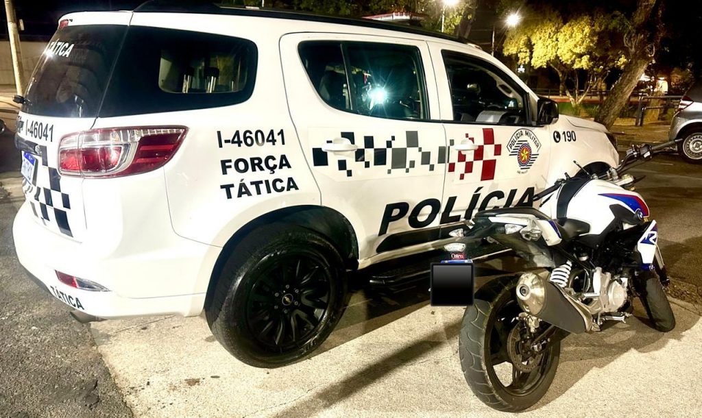 Motocicleta furtada é recuperada no Jardim da Granja pela Força Tática