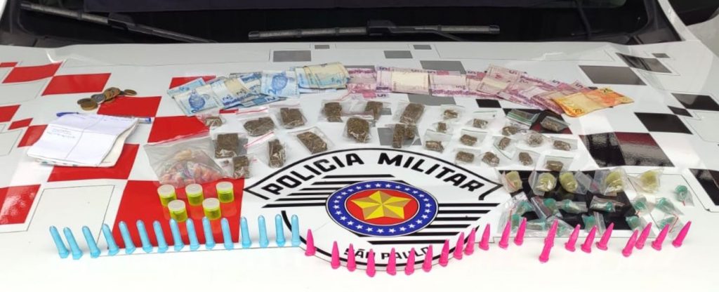 Criminoso tenta fugir, mas é preso por tráfico de drogas no bairro Alto da Ponte em São José dos Campos