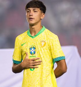 Jogador lorenense é convocado para integrar a Seleção Brasileira de Futebol