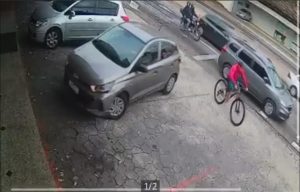 Indivíduo que pedia dinheiro na rua furta bicicleta no Jardim Satélite em São José dos Campos
